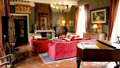 Вишукана прогулянка на вертольоті в регіоні Рона-Альпи в Château D’origny та La Maison Troisgros