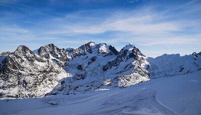 Engadin St Moritz Samedan: земля в самому серці Альп