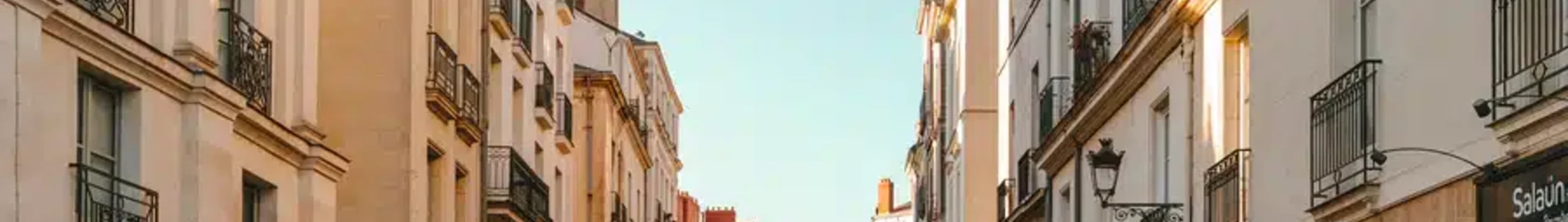 Нант: оренда приватного літака