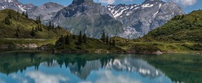 Альпнах: оренда приватного літака 
