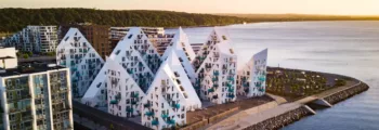Vue aérienne du stade EURO 2020, environnement urbain.