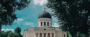 Кишинів : оренда приватного літака