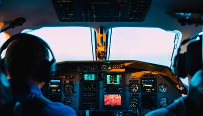 Чому для приватного літака потрібні два пілоти?