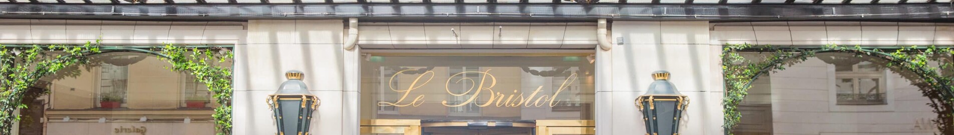 Розкішний готель у Парижі: досконалість по-новому: Bristol Париж