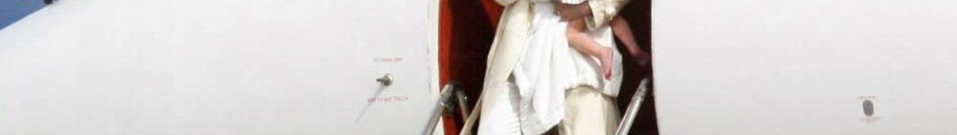 Том Круз і його приватний літак, пригода на автоматичному пілоті